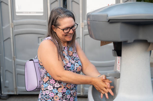 Best Best portable toilet rental  in Goulding, FL